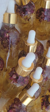 Load image into Gallery viewer, The Queens Court Yoni Oil 2oz
