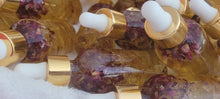 Load image into Gallery viewer, The Queens Court Yoni Oil 2oz
